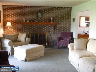 100 County Line Road Lansdale, PA 19446 - Photo 2 of 12 Gallery Image 2