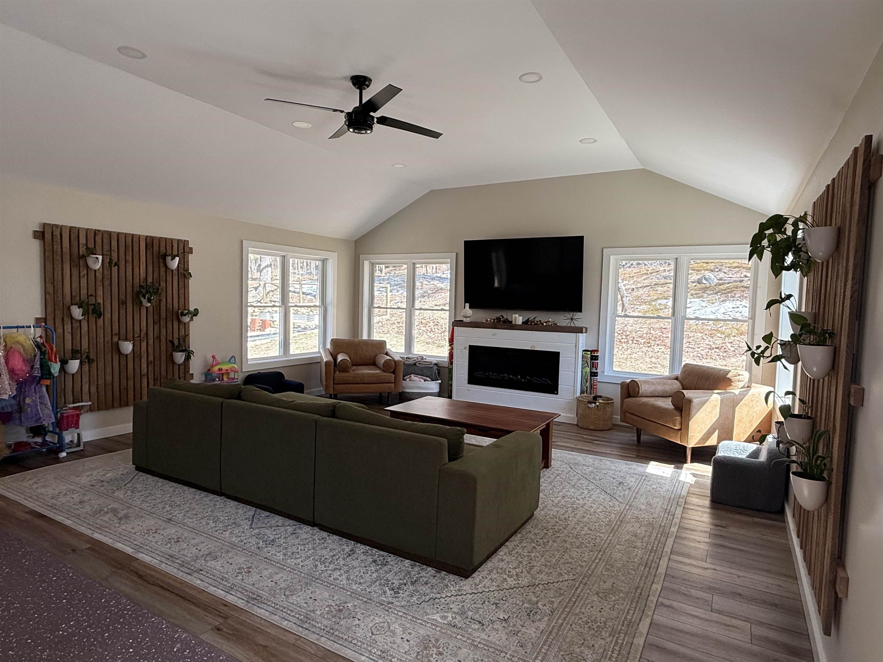 450 Clough Road Pittsfield, NH 03263 - Photo 3 of 3