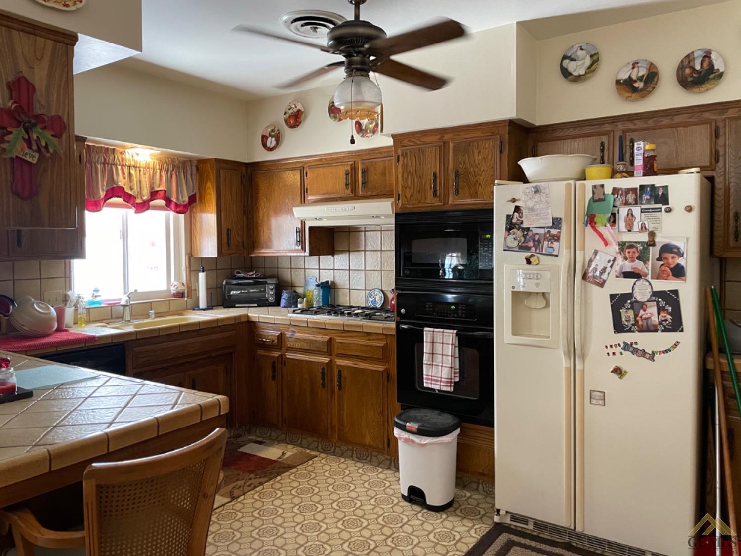 Undisclosed Address Bakersfield, CA 93307 - Photo 12 of 35