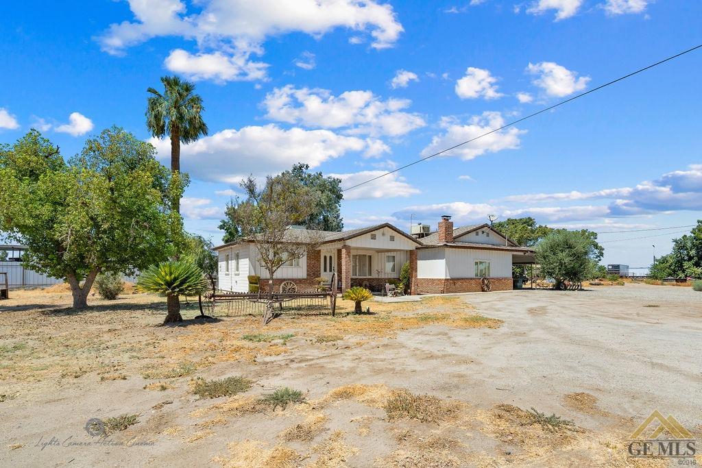 Undisclosed Address Bakersfield, CA 93307 - Photo 3 of 35