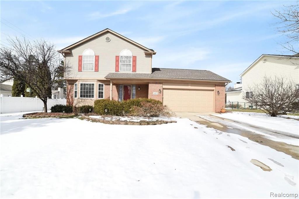 1972 Grace Avenue Rochester Hills, MI 48309 - Photo 1 of 34