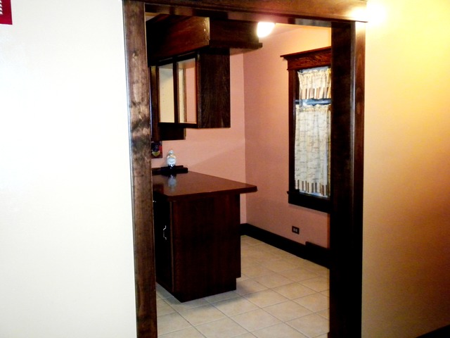 333 High Ridge Road Hillside, IL 60162 - Photo 5 of 21 a bathroom with a sink and a mirror