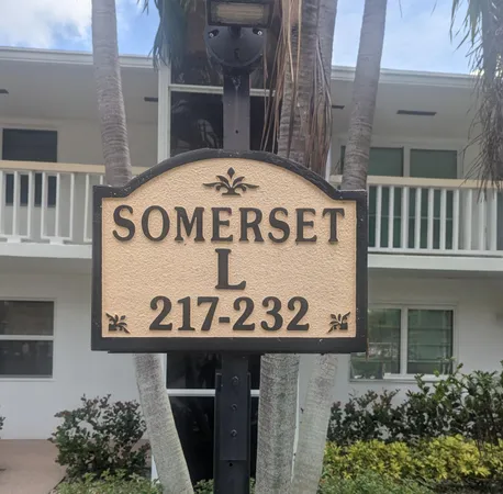 $2,000 | 222 Somerset L, West Palm Beach, FL 33417