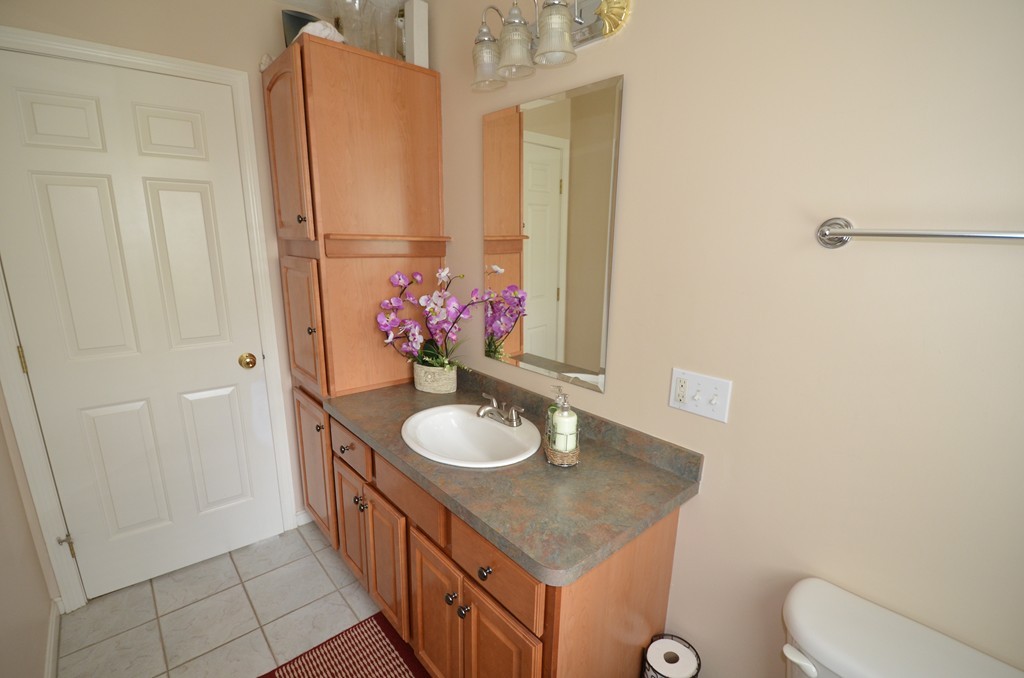 33 Mary Jane Road Franklin, MA 02038 - Photo 19 of 21 Gallery Image 19