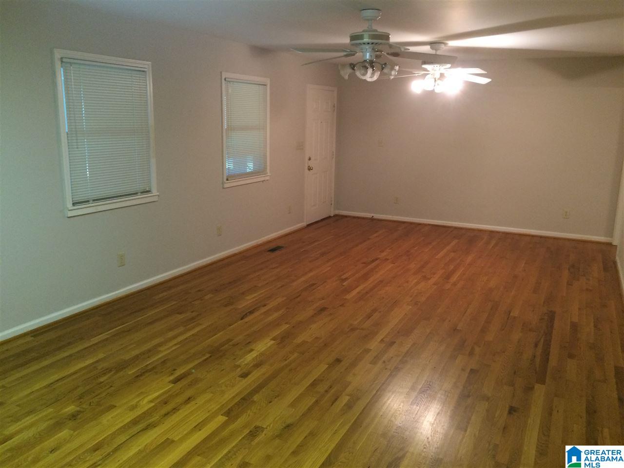 8818 Bluff Ridge Road Bessemer, AL 35022 - Photo 3 of 38