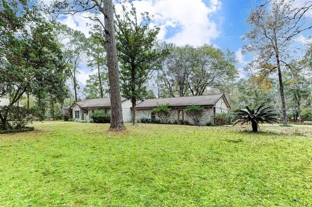 $389,000 | 1827 Riverwood Trail, Spring, TX 77386