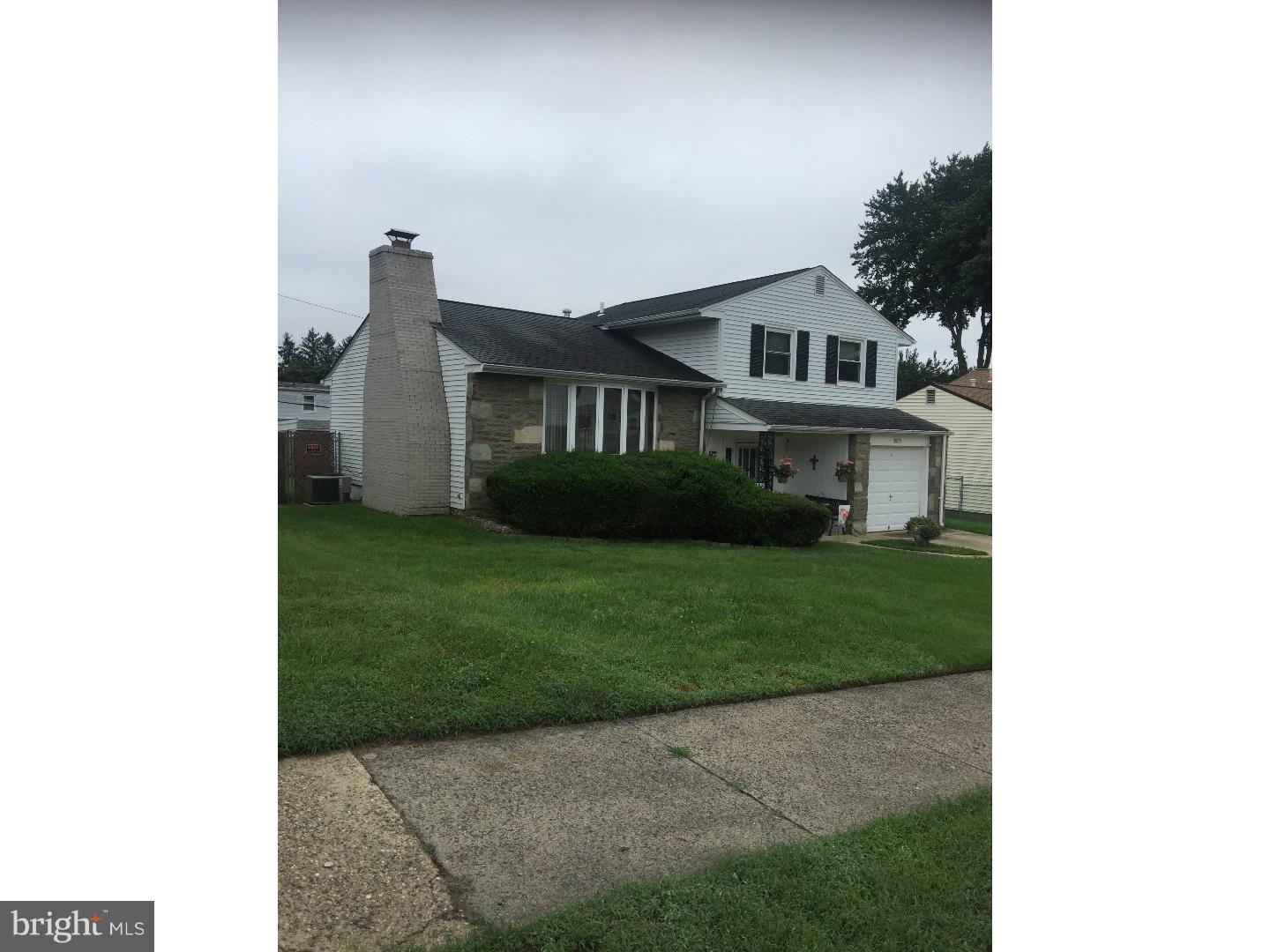 9875 Bridle Road Philadelphia, PA 19115 - Photo 3 of 6