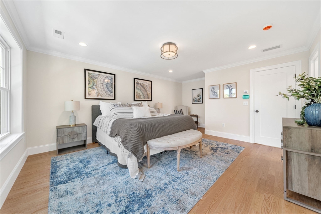 277 Brookline Street Needham, MA 02492 - Photo 6 of 32
