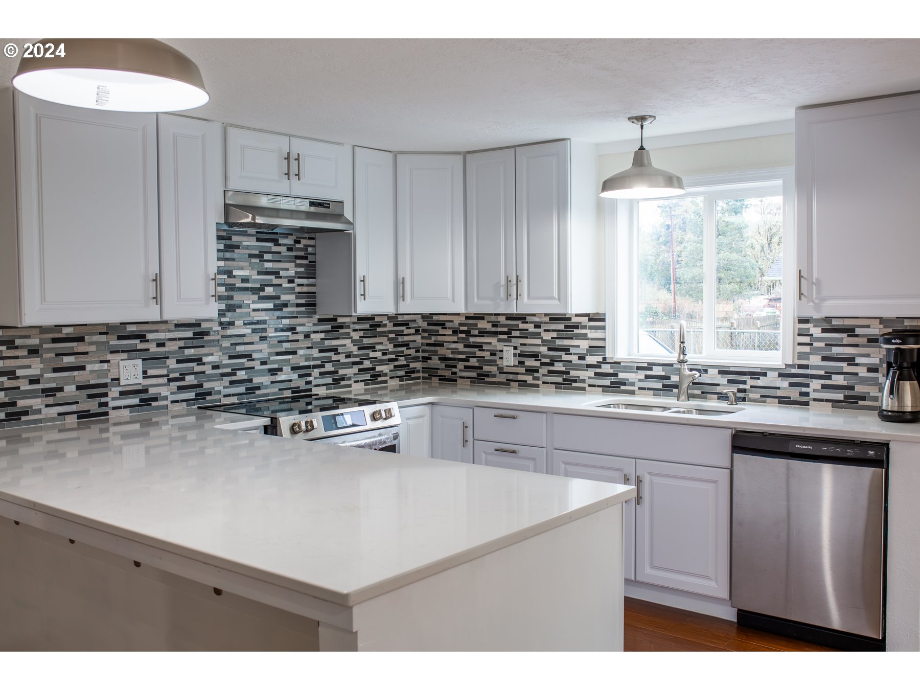 77859 Mosby Creek Road Cottage Grove, OR 97424 - Photo 19 of 37 Gallery Image 19