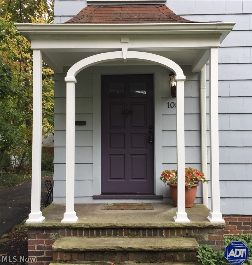 1082 Allston Road Cleveland Heights, OH 44121 - Photo 3 of 35