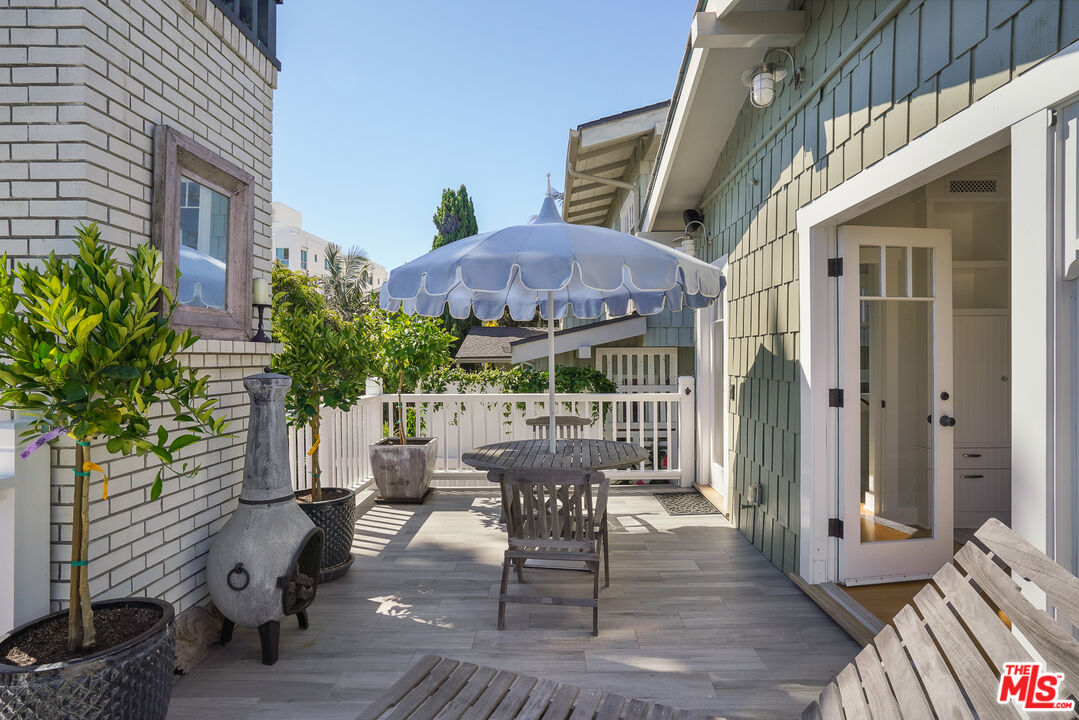 12 Seaview Terrace, Unit GUEST Santa Monica, CA 90401 - Photo 25 of 26