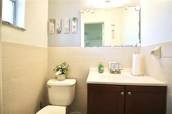 $1,500 | 608 Dundee Road, Unit 1, Dundee, FL 33838