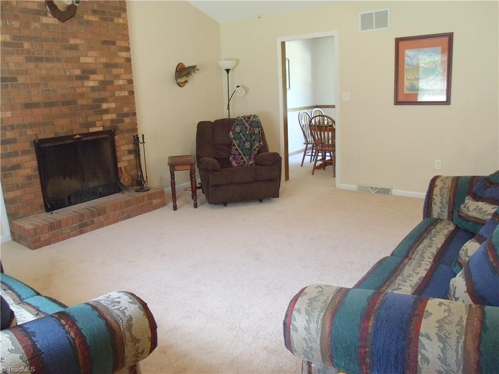 4044 Welcome-Arcadia Road Lexington, NC 27295 - Photo 3 of 16 Gallery Image 3