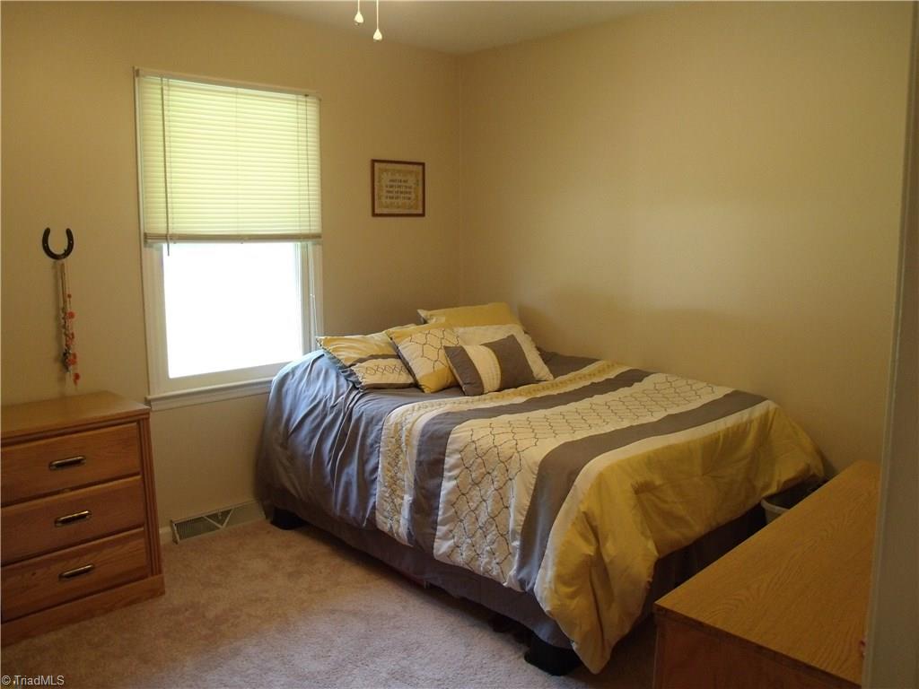 4044 Welcome-Arcadia Road Lexington, NC 27295 - Photo 10 of 16 Gallery Image 10