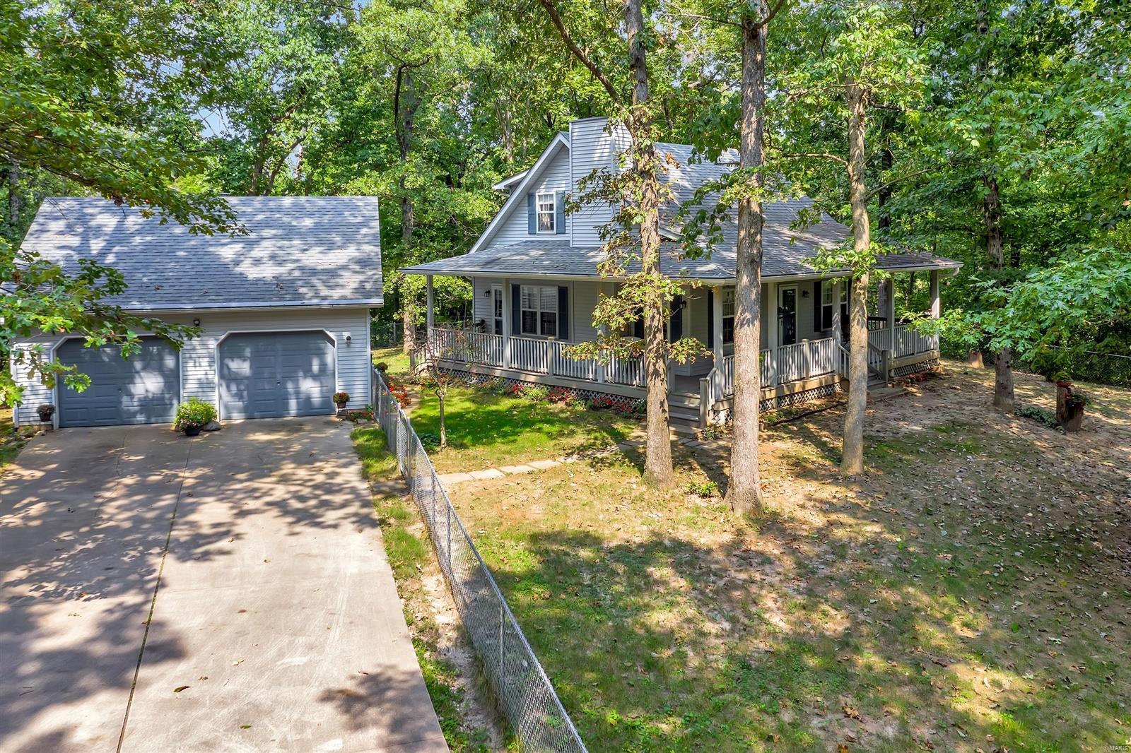 8534 Schien Road Worden, IL 62097 - Photo 1 of 41