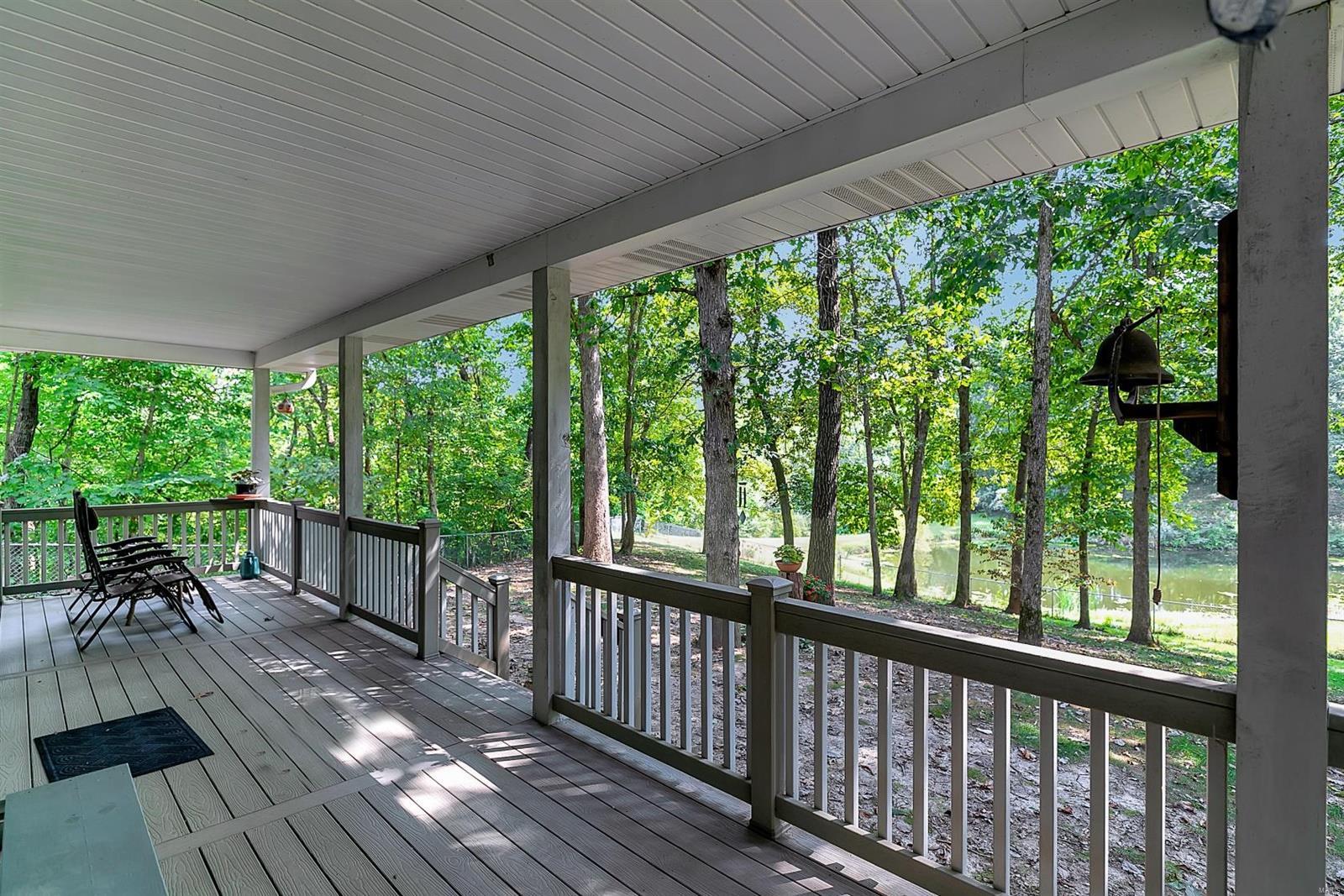 8534 Schien Road Worden, IL 62097 - Photo 29 of 41