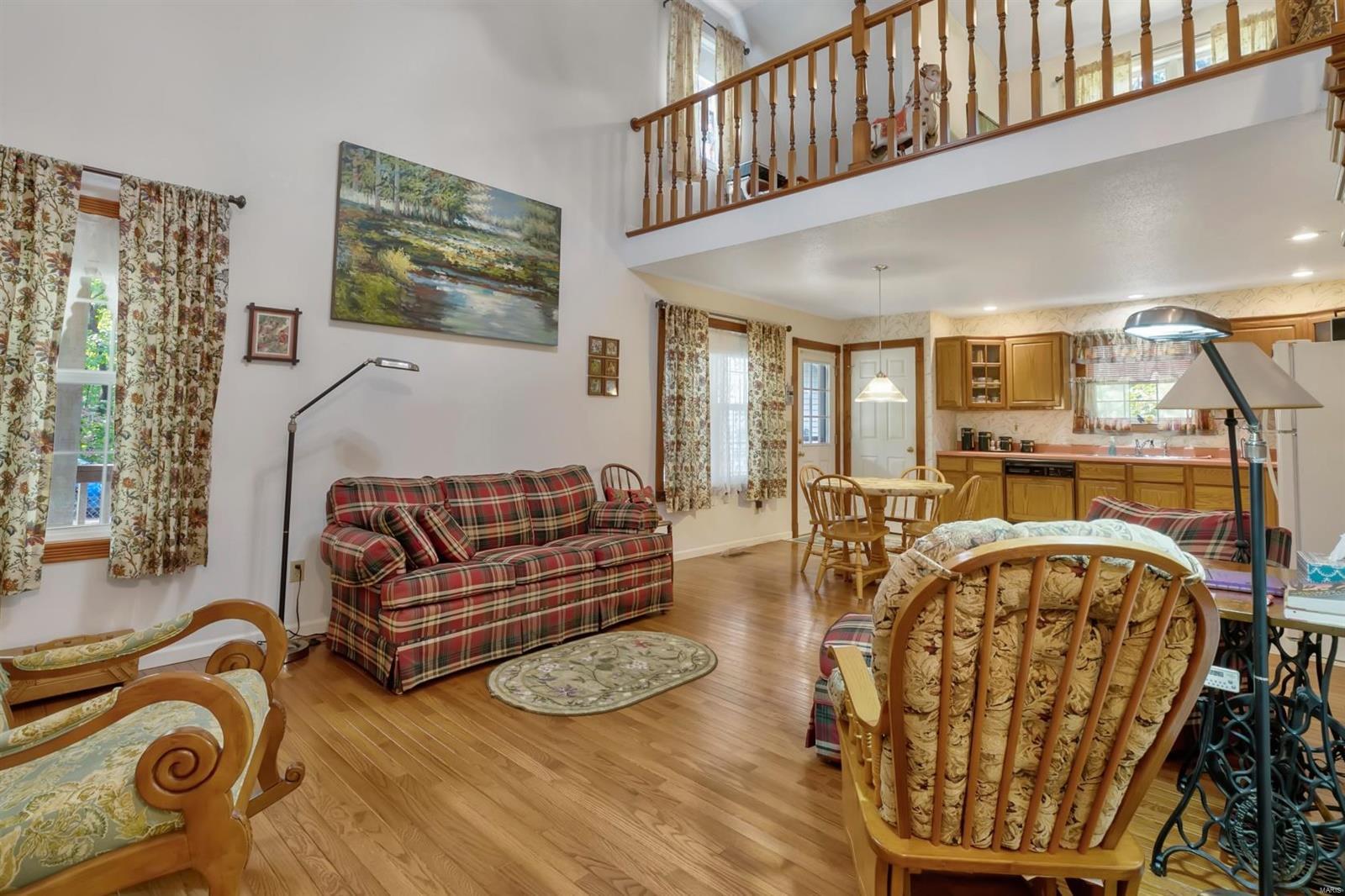 8534 Schien Road Worden, IL 62097 - Photo 8 of 41
