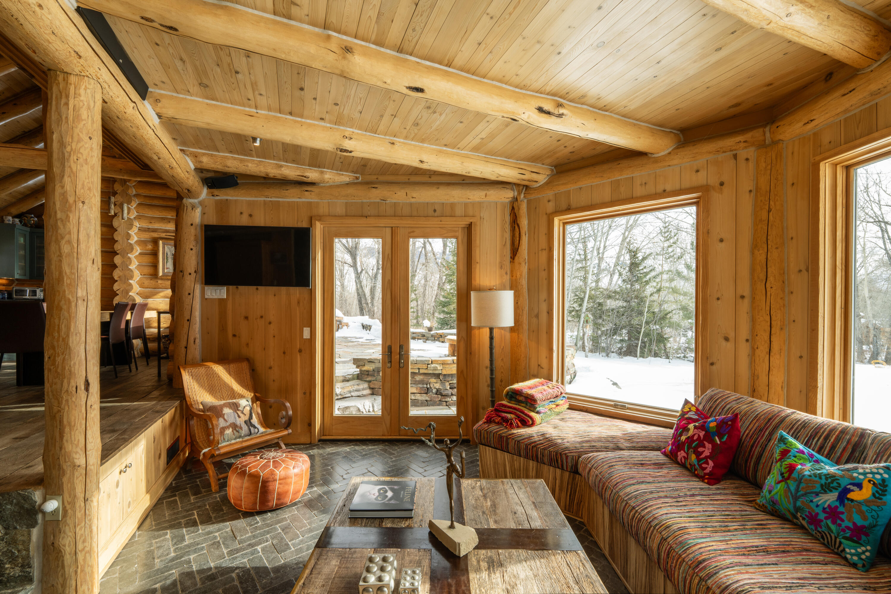 130 Black Bear Road Blaine County, ID 83340 - Photo 28 of 60 Living Room
