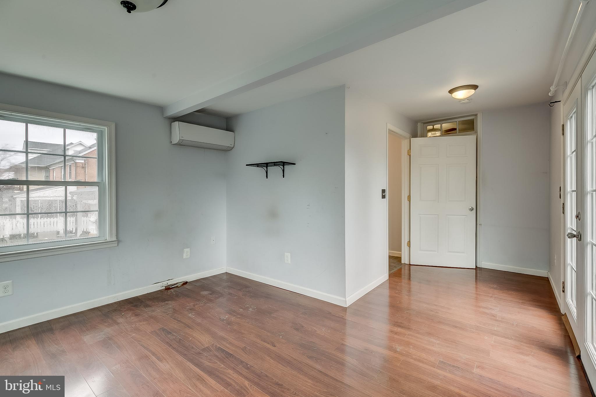 606 Brookwood Road Baltimore, MD 21229 - Photo 22 of 37 Main Level Bedroom