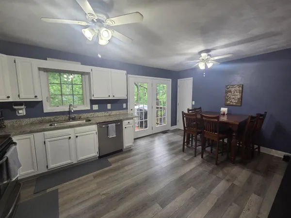 $264,950 | 5075 Youngwood Drive Northwest, Roanoke, VA 24017