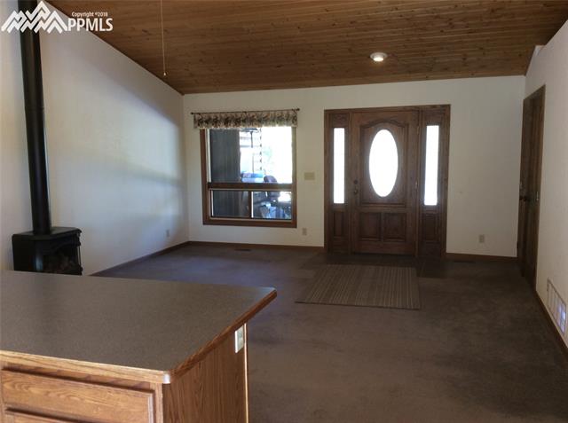 260 Apache Road Florissant, CO 80816 - Photo 5 of 19