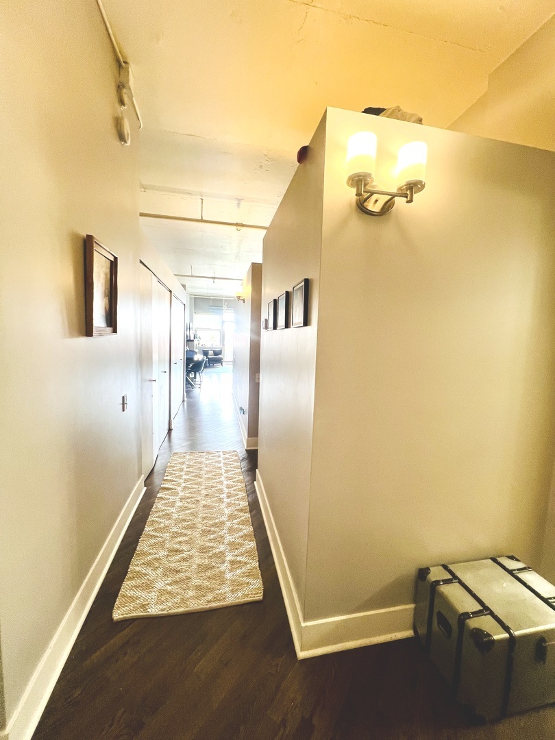 500 South Clinton Street, Unit 524 Chicago, IL 60607 - Photo 7 of 16