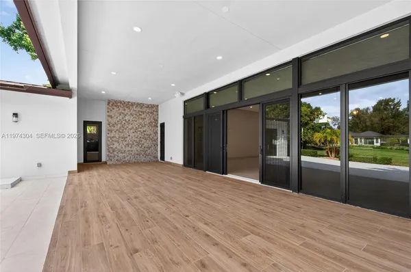 $5,990,000 | 14401 West Palomino Drive, Southwest Ranches, FL 33330