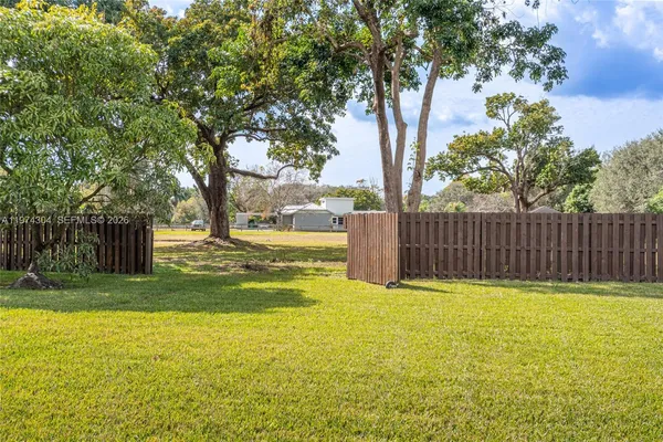 $5,990,000 | 14401 West Palomino Drive, Southwest Ranches, FL 33330
