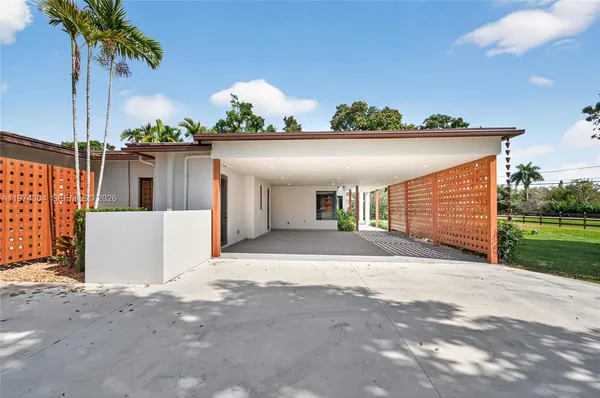 $5,990,000 | 14401 West Palomino Drive, Southwest Ranches, FL 33330