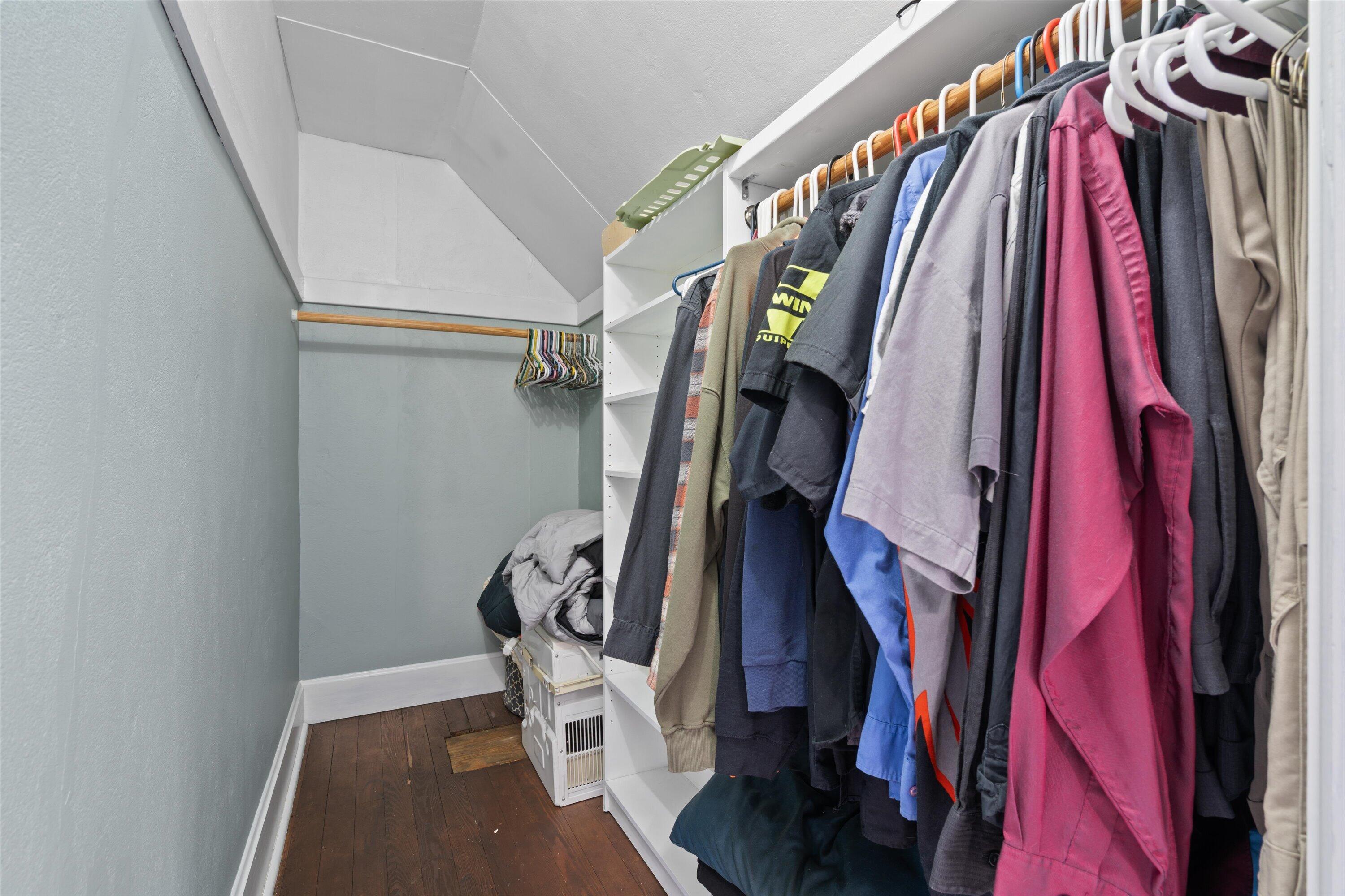 8922 County Highway West Wayne, WI 53010 - Photo 25 of 59 Walk-in closet