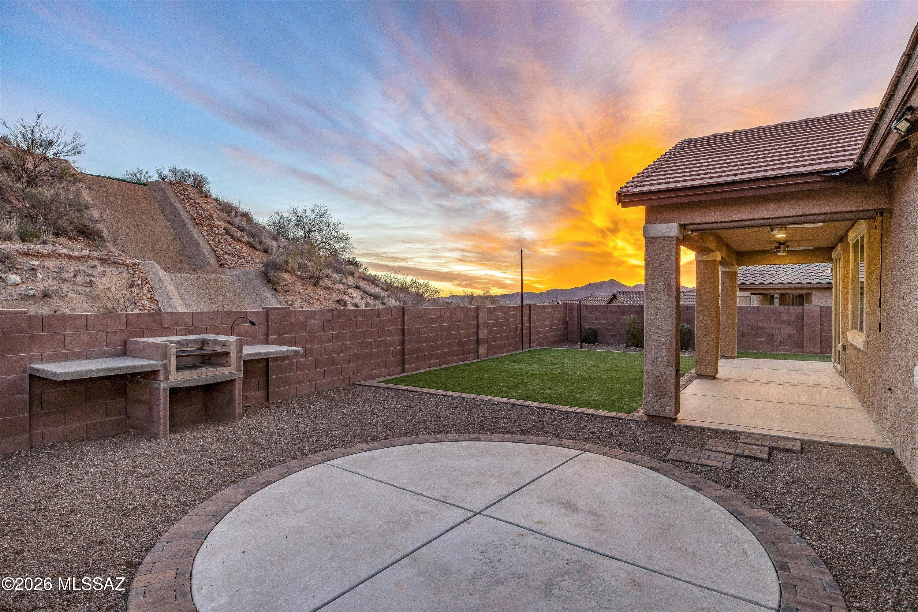38655 South Running Roses Lane Saddlebrooke, AZ 85739 - Photo 39 of 49