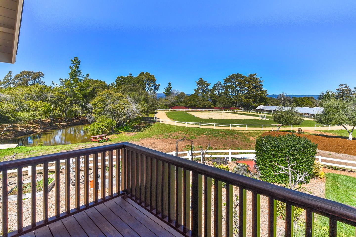 620 Calabasas Road Watsonville, CA 95076 - Photo 24 of 50 Gallery Image 24