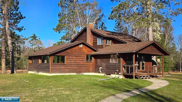 $1,390,000 | 7485 Nelson Road, Crane Lake, MN 55725