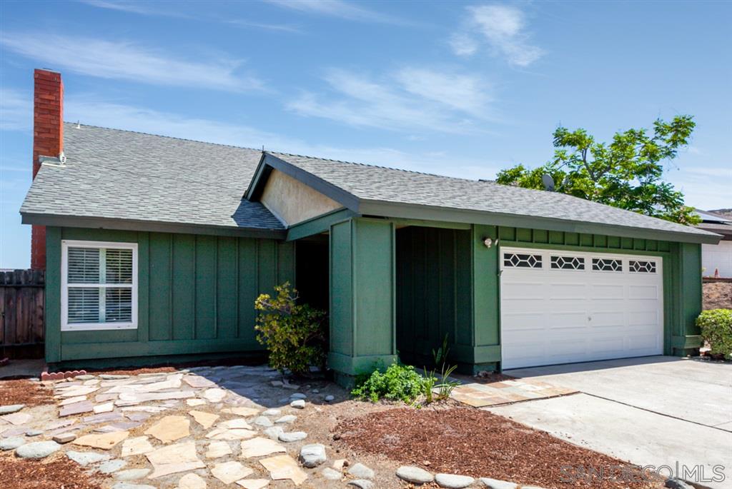 11030 Crystal Springs Road Santee, CA 92071 - Photo 2 of 24