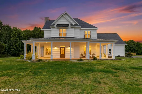 $899,900 | 637 Aycock Church Road, Fremont, NC 27830