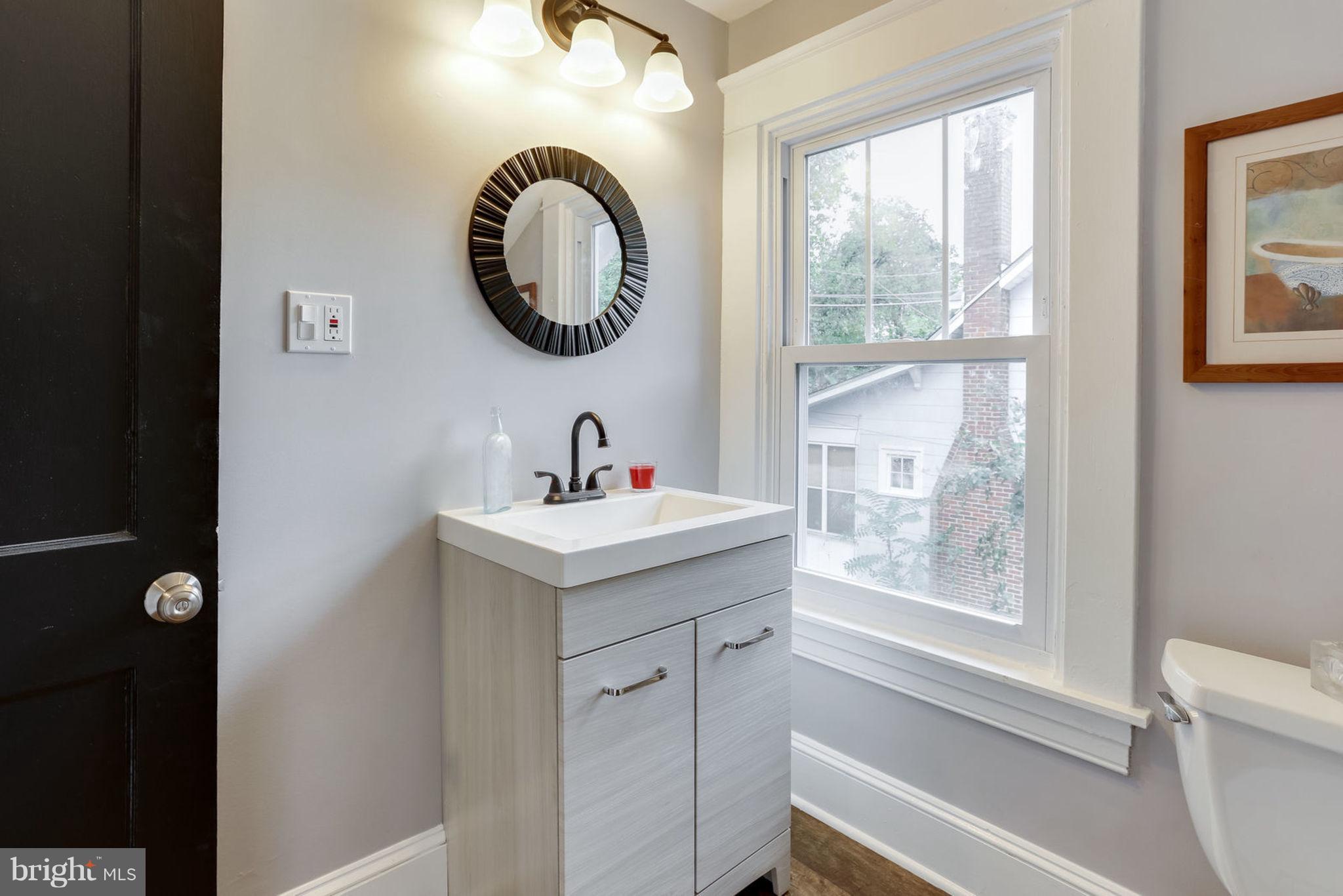 14 Charles Road Linthicum Heights, MD 21090 - Photo 18 of 30 Bath