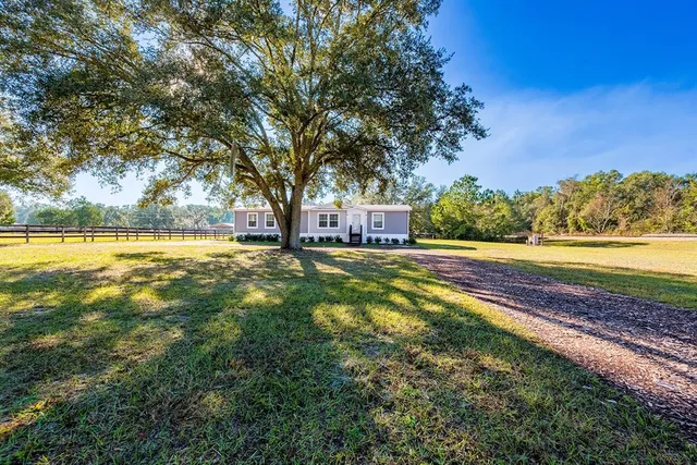 $265,000 | 19750 Southeast 30th Street, Morriston, FL 32668