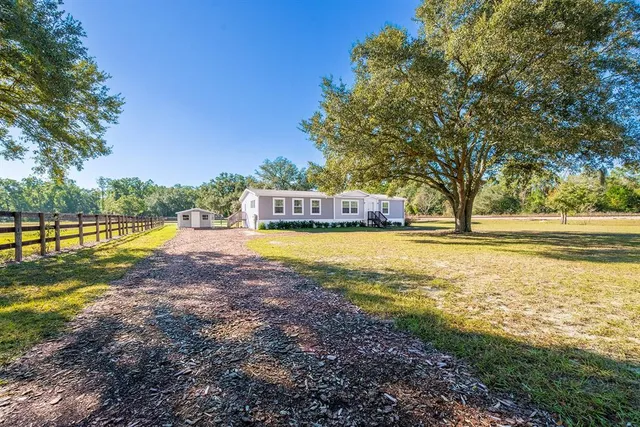 $265,000 | 19750 Southeast 30th Street, Morriston, FL 32668