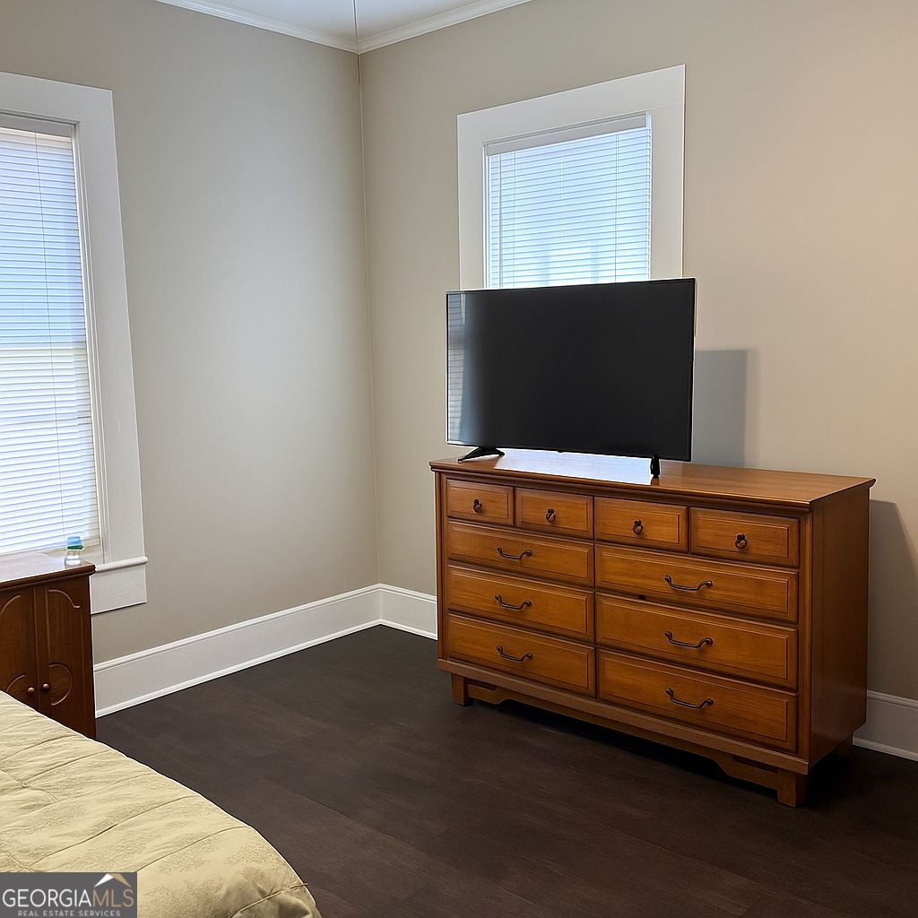 405 South Leroy Street Metter, GA 30439 - Photo 14 of 18 a living room with furniture and flat screen tv