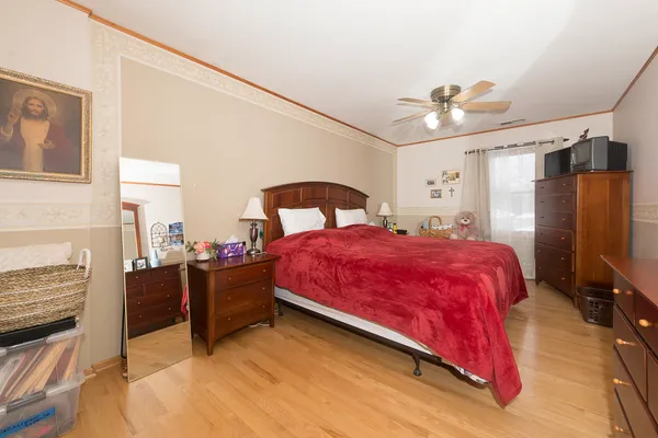 $559,000 | 3916 North Pontiac Avenue, Chicago, IL 60634