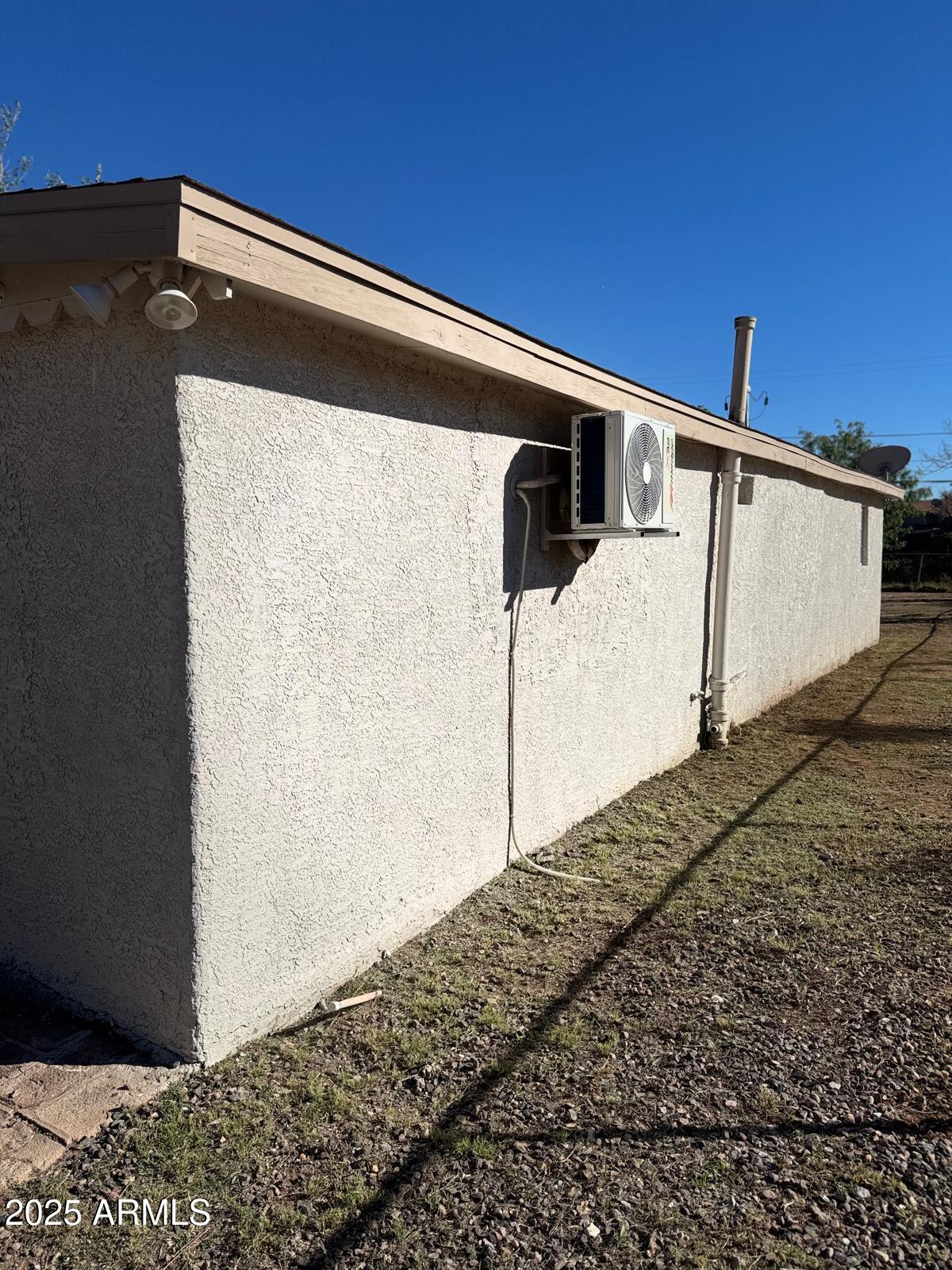 735 East 3rd Street Douglas, AZ 85607 - Photo 5 of 18 a view of a garage