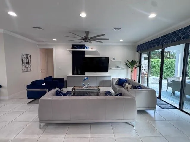 $4,600 | 7289 Stella Ln Lake, Lake Worth, FL 33463