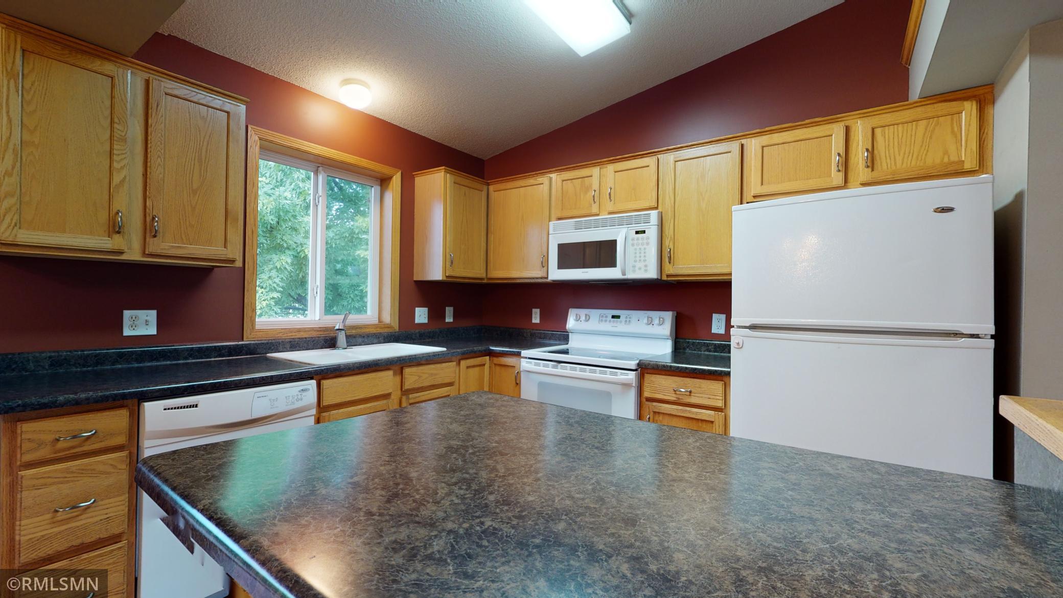 2520 62nd Street Northwest Rochester, MN 55901 - Photo 10 of 32 Gallery Image 10