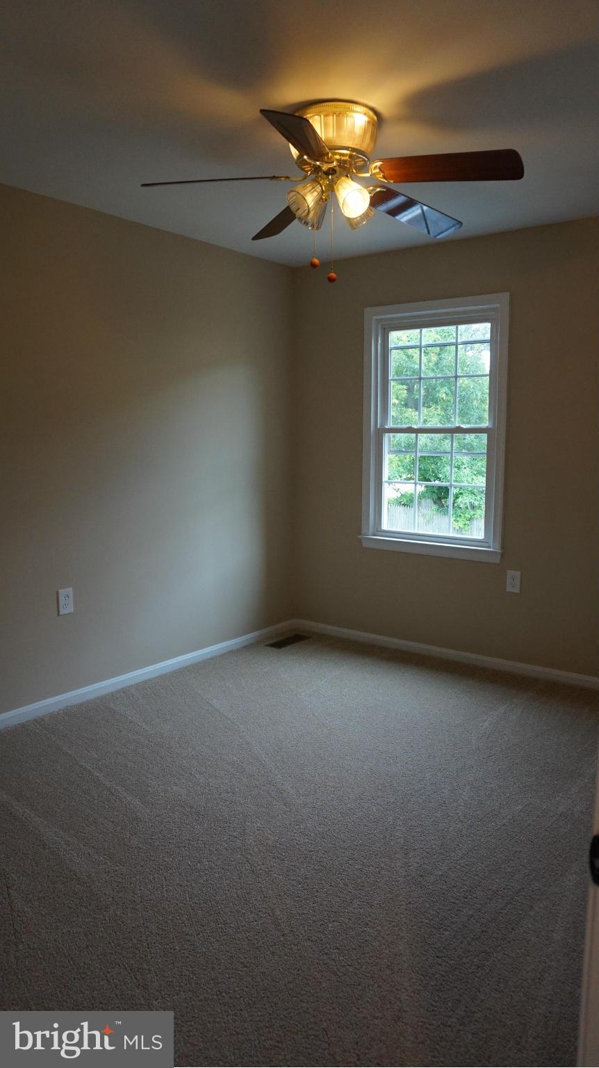2952 Seminole Road Woodbridge, VA 22192 - Photo 12 of 24 Bedroom