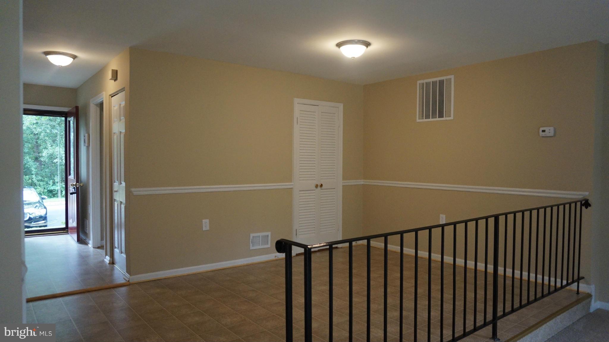 2952 Seminole Road Woodbridge, VA 22192 - Photo 6 of 24 Dining Room