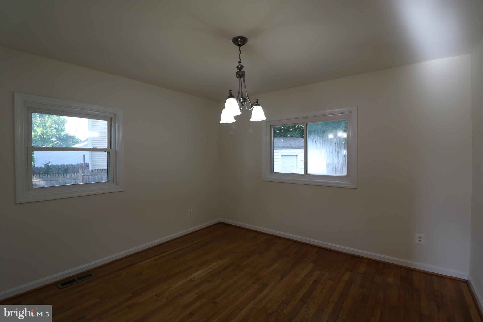 12301 Charles Road Silver Spring, MD 20906 - Photo 7 of 29 Dining Room