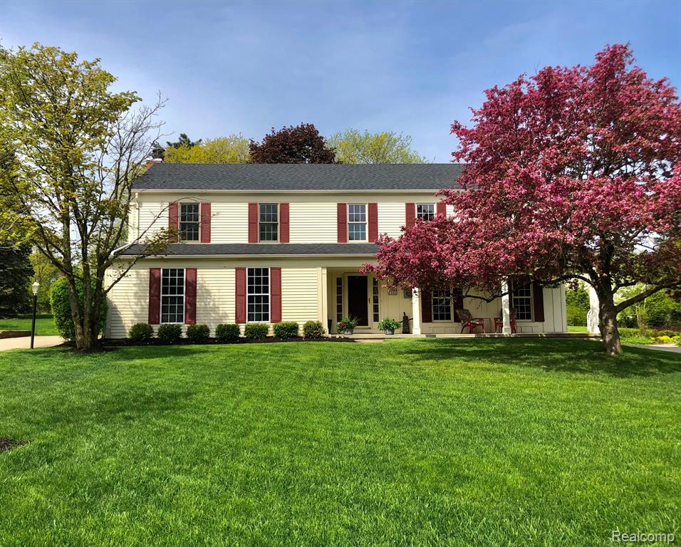 1153 East Fairview Lane Rochester Hills, MI 48306 - Photo 1 of 24