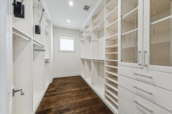$1,649,000 | 2413 Mimosa Drive, Houston, TX 77019