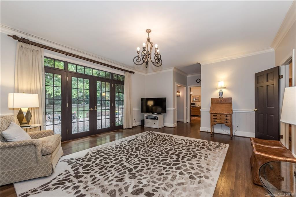 4100 Foxcroft Road Charlotte, NC 28211 - Photo 11 of 36 Gallery Image 11