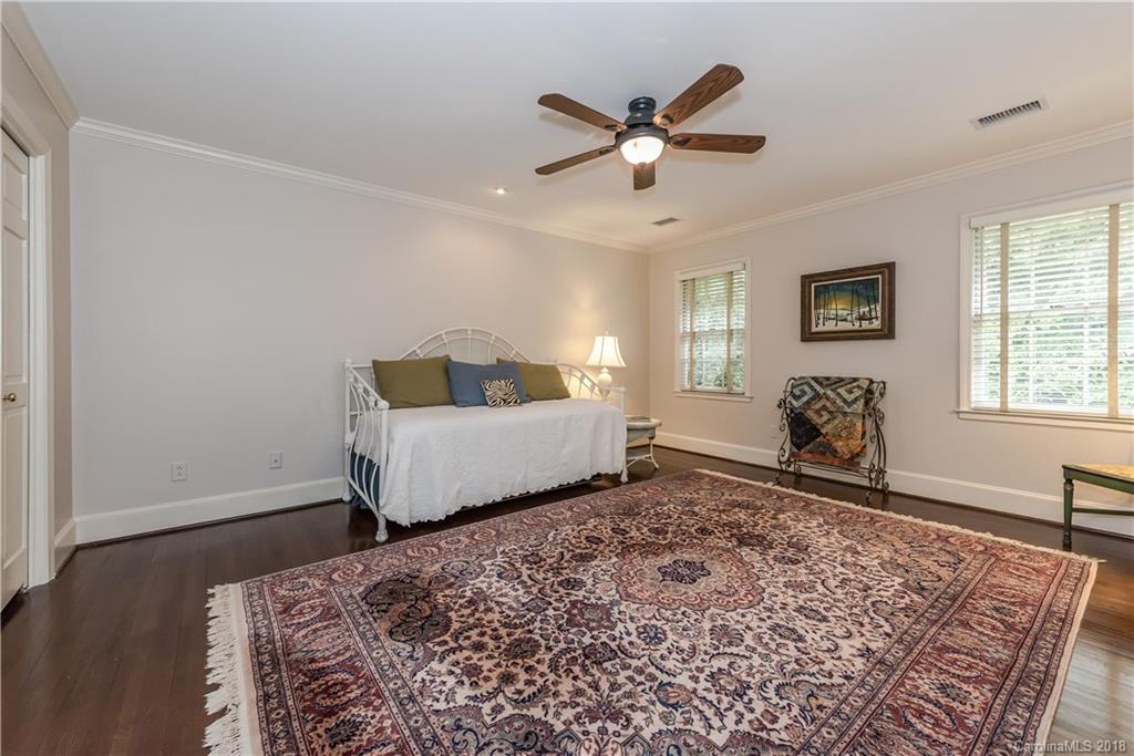 4100 Foxcroft Road Charlotte, NC 28211 - Photo 24 of 36 Gallery Image 24